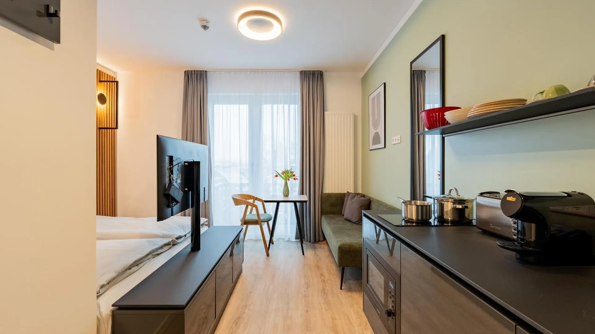 Nena Apartments Berlin Adlershof Aparthotel